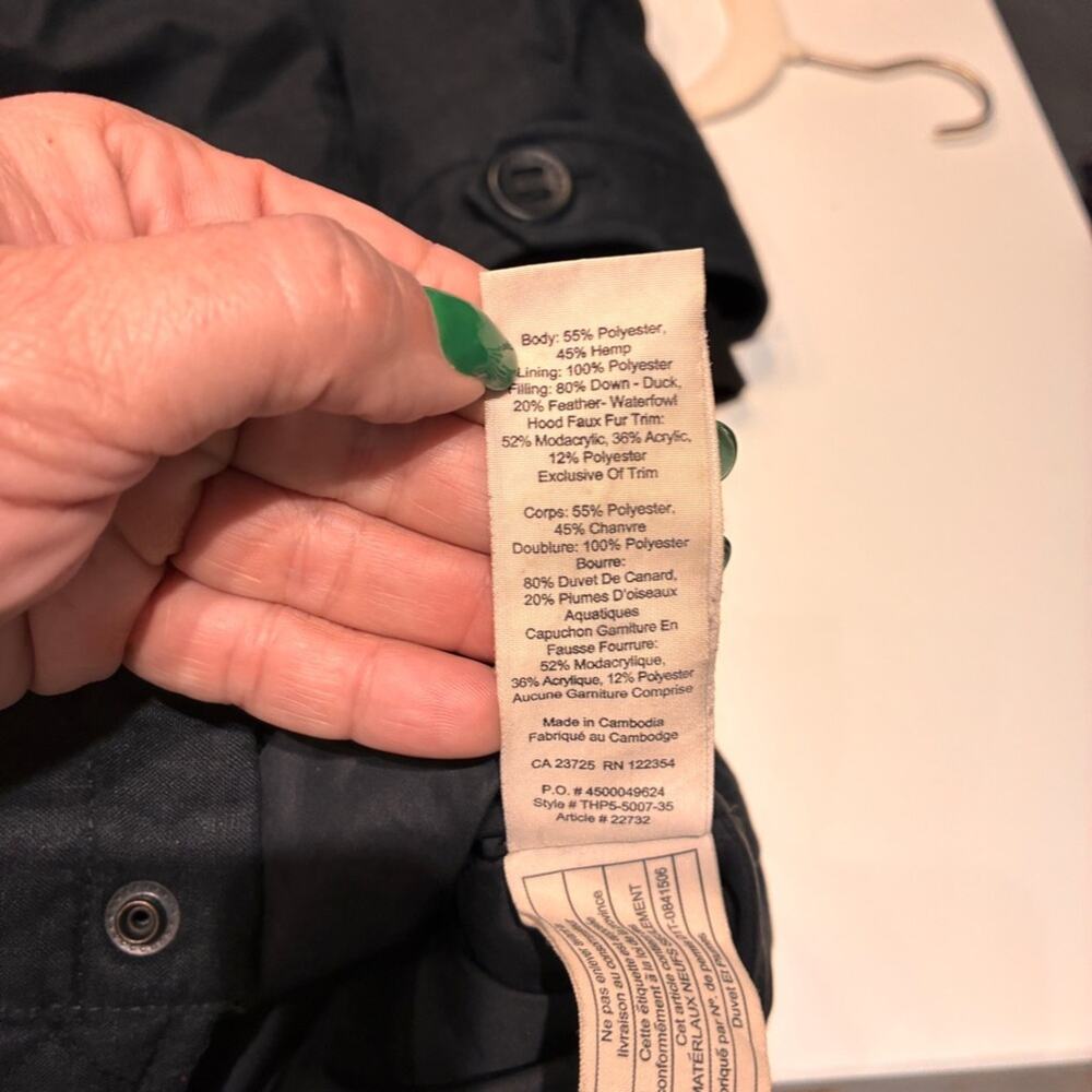 Aritzia parka with Fur Trim - Picture 8 of 10